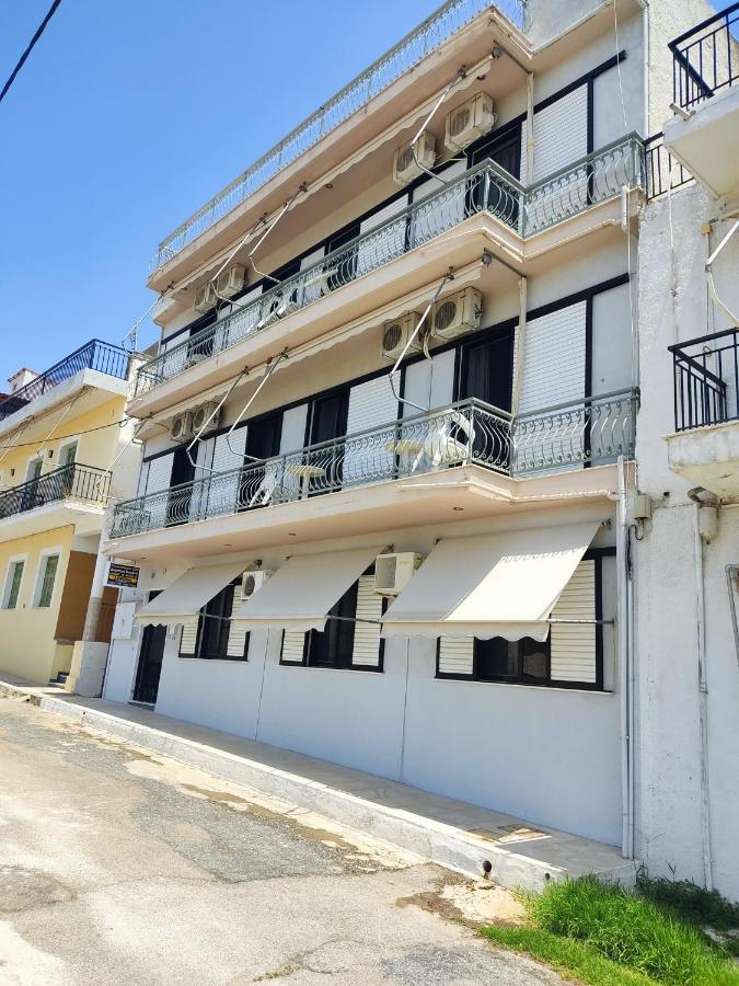 Λεμονιά Ενοικιαζόμενα Δωμάτια Loutra Edipsou  Luaran gambar